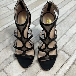 Victoria’s Secret heels